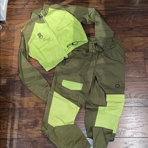 Jacket and pants set
